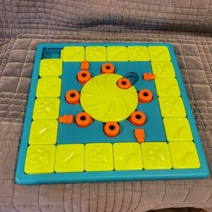 Nina Ottosson Outward Hound Multipuzzle Dog Toy